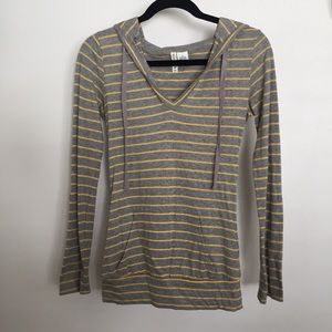 Grey & Yellow V-Neck Striped Hoodie